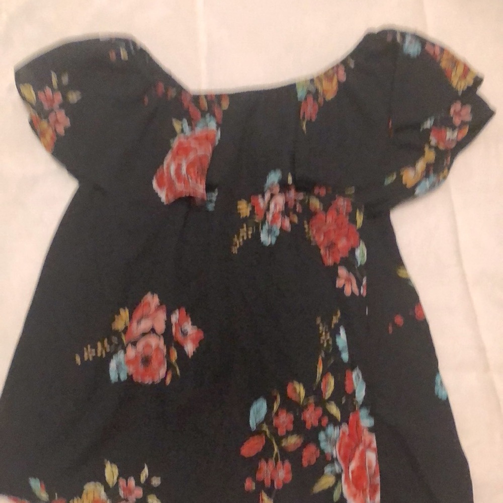 comfy floral print off the shoulder shirt
